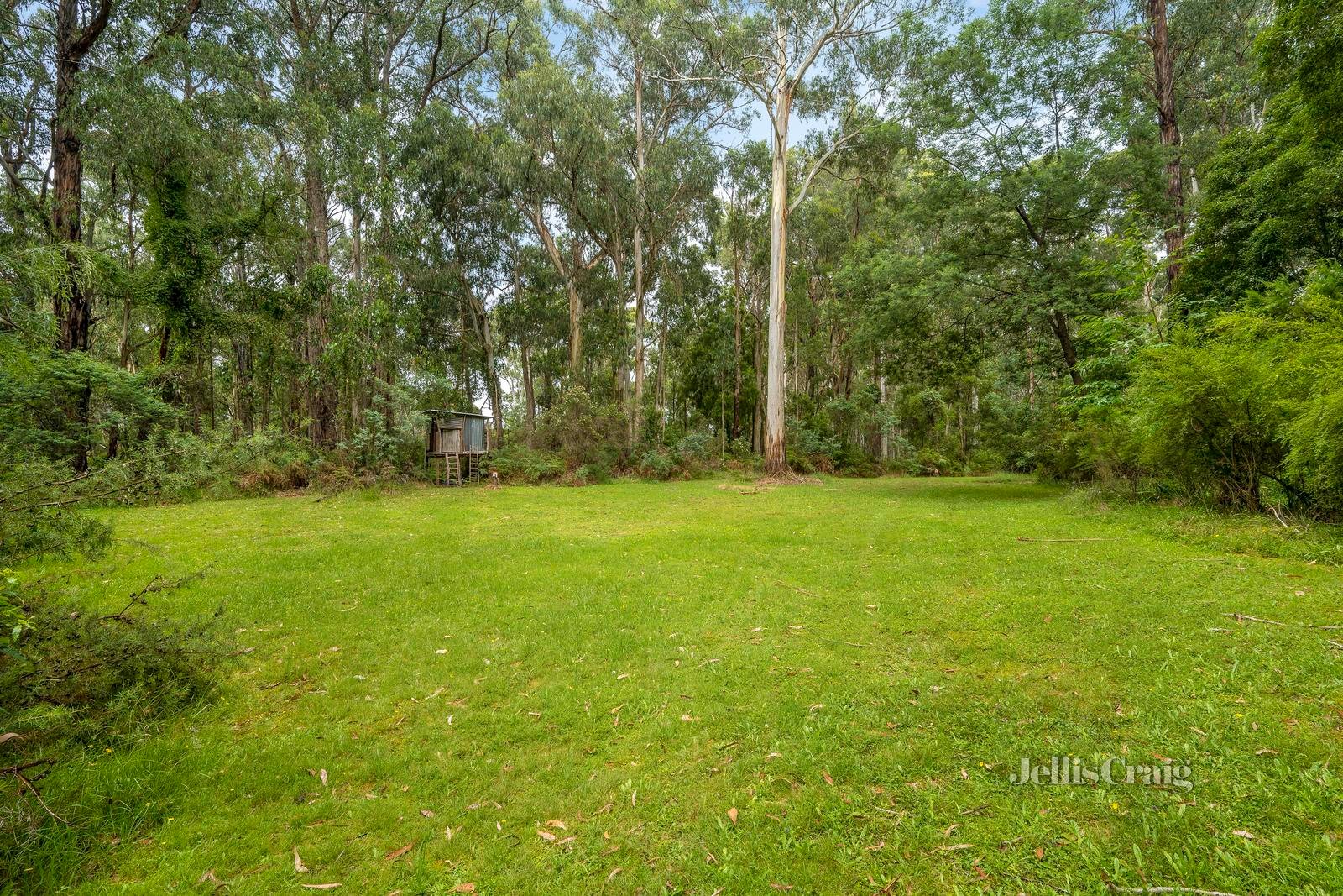 90 Lewis Road, Silvan image 19