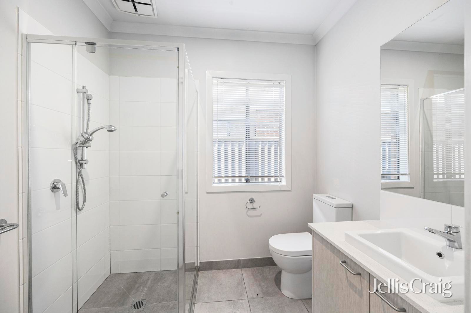 90 Lugano Avenue, Alfredton image 7