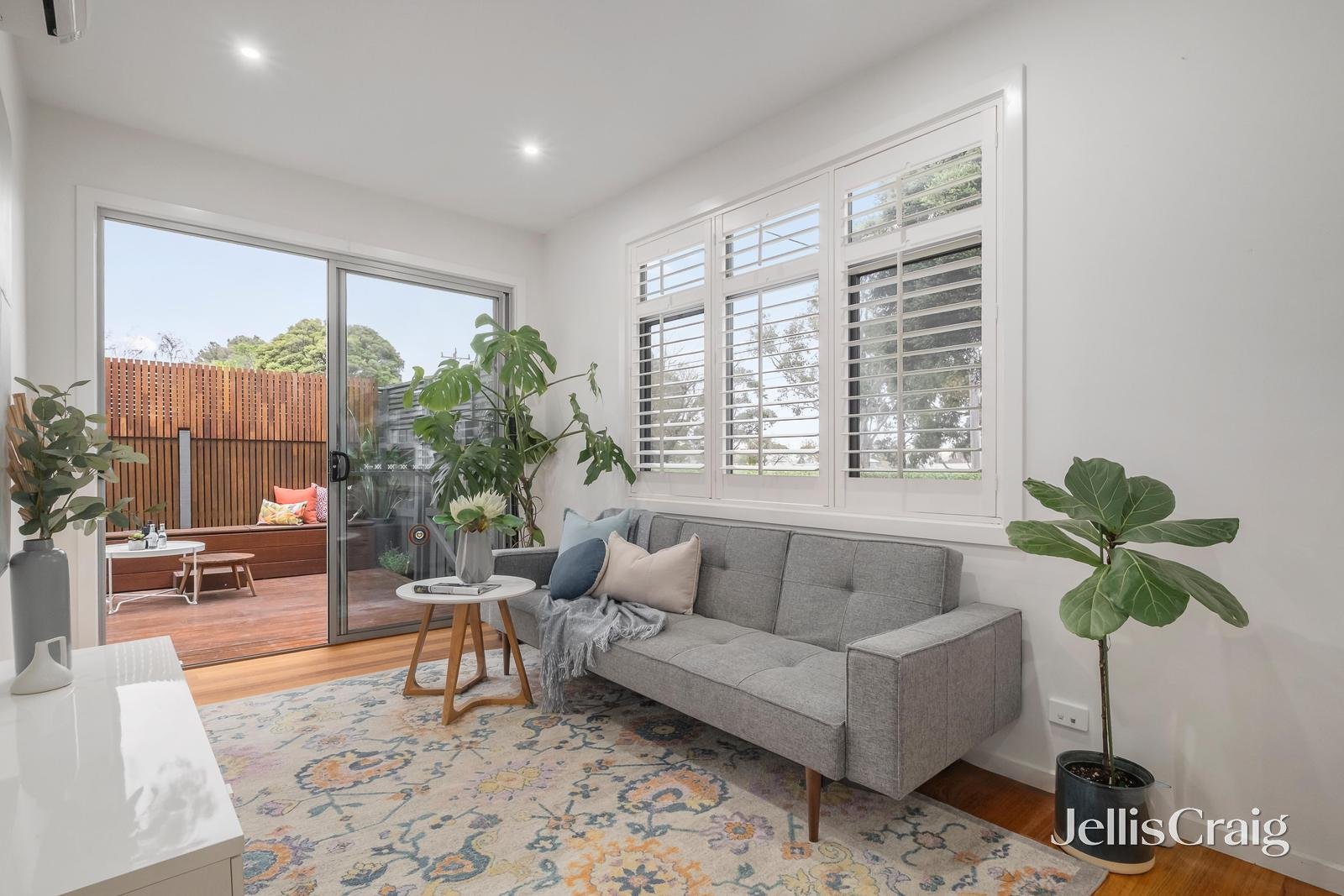 90 Newcastle Street, Newport image 5