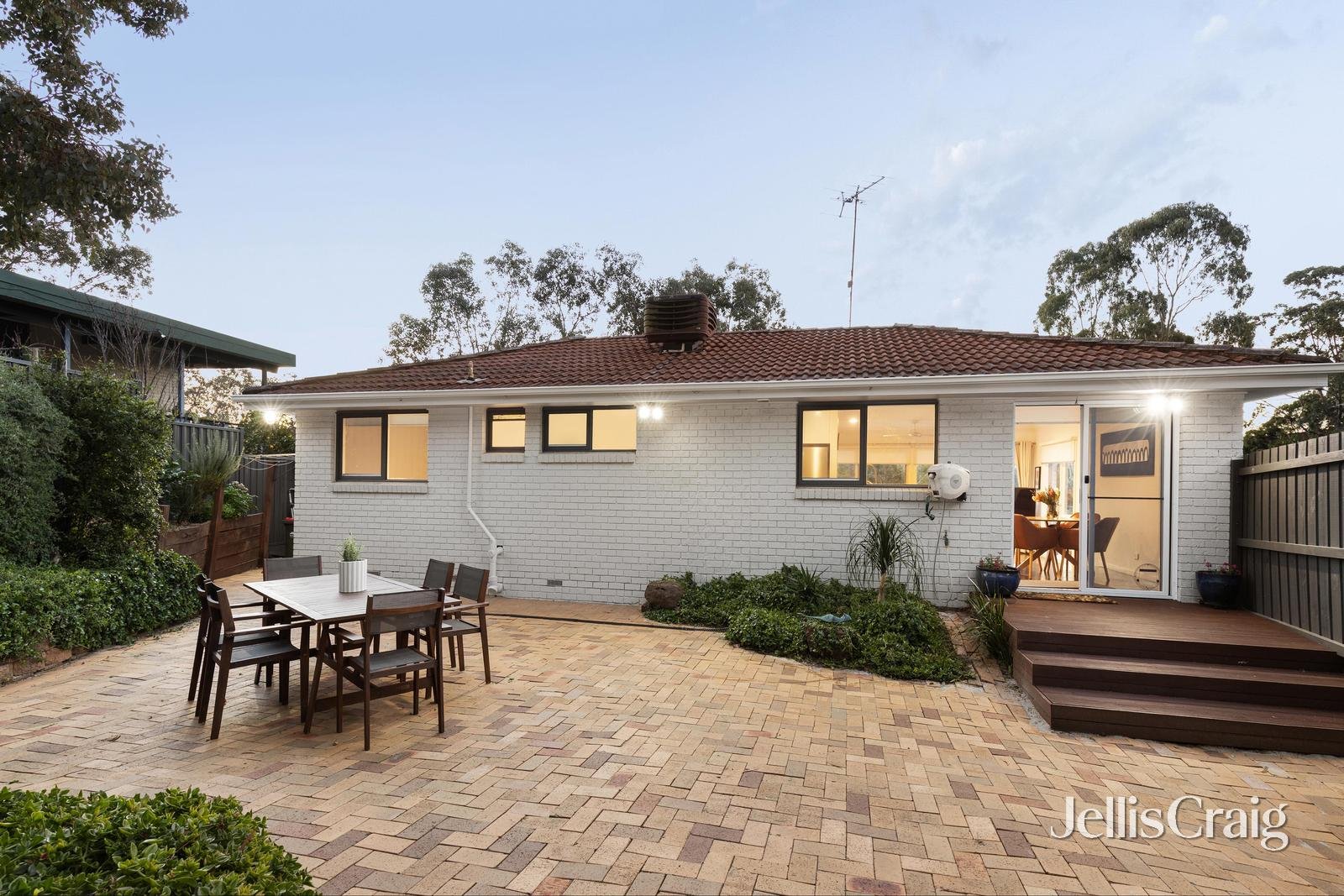 90 Plenty River Drive, Greensborough image 14