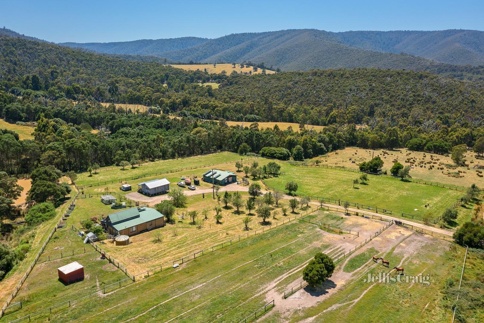 90 Powells Road, Strathewen image 1