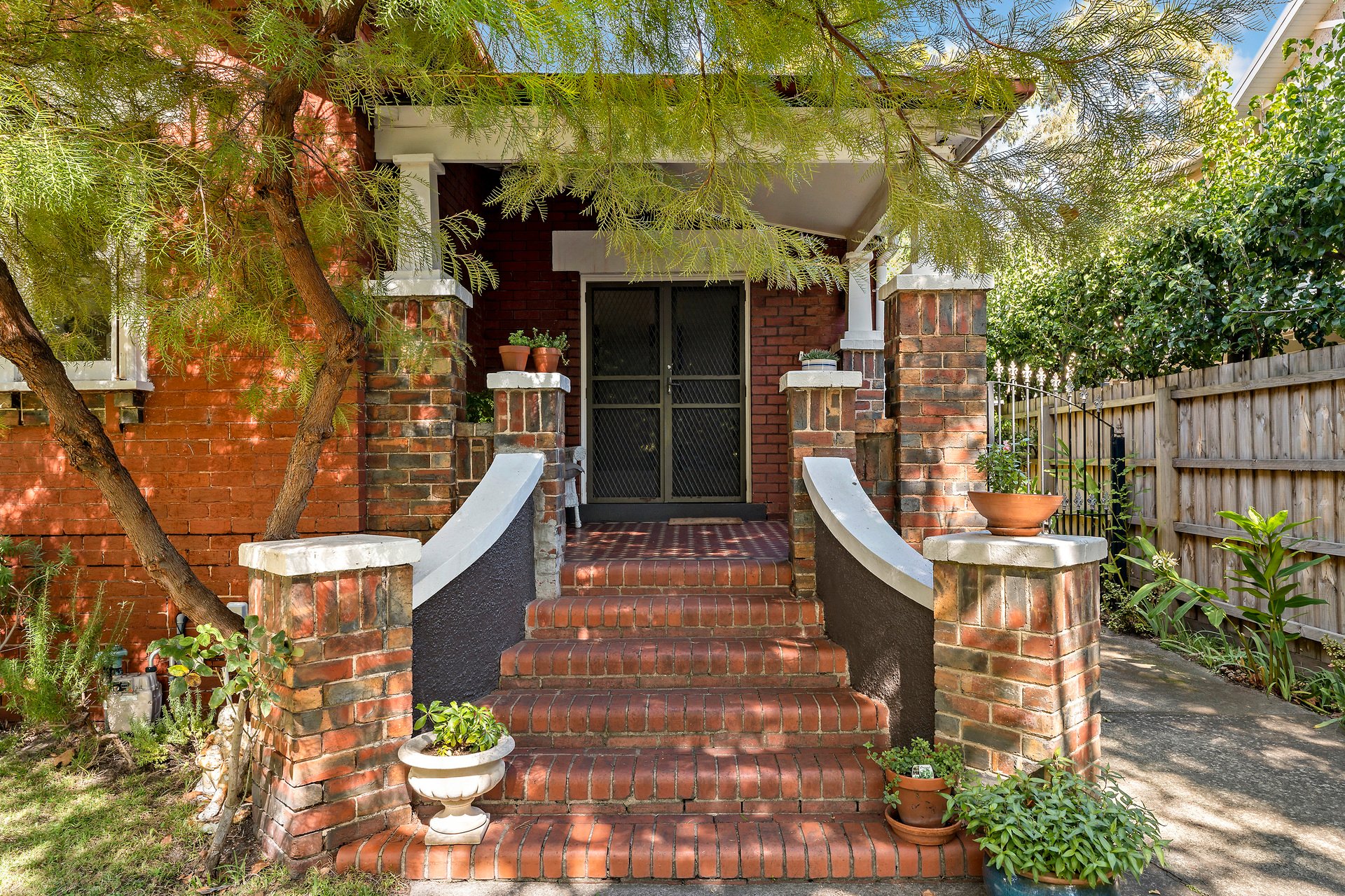 Property Gallery Thumbnail 2