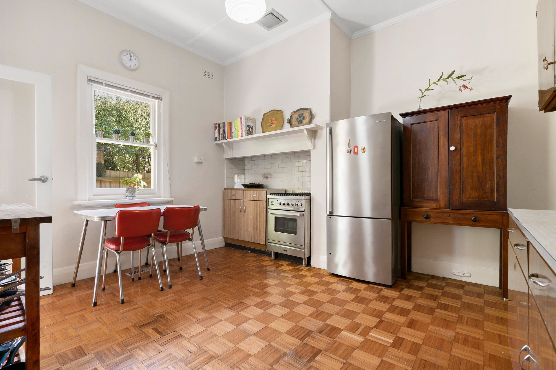 Property Gallery Thumbnail 4