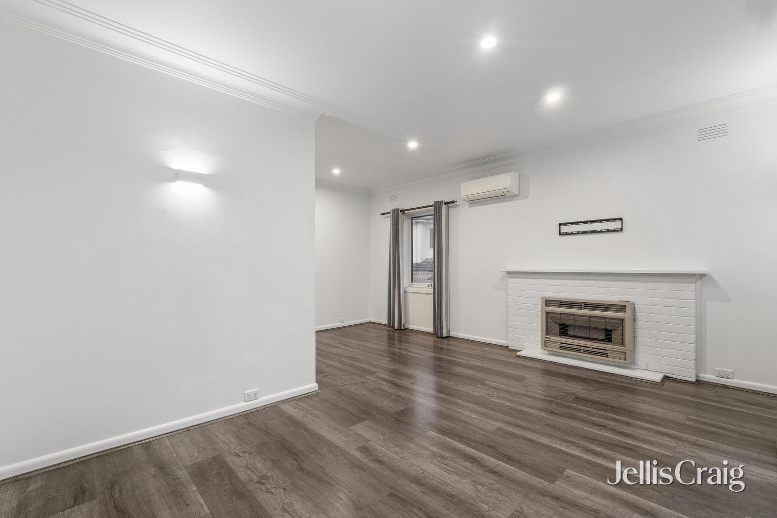 90 Thompsons Road, Bulleen image 2