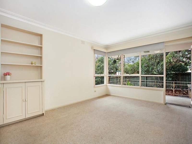 90 Wantirna Road, Ringwood image 3