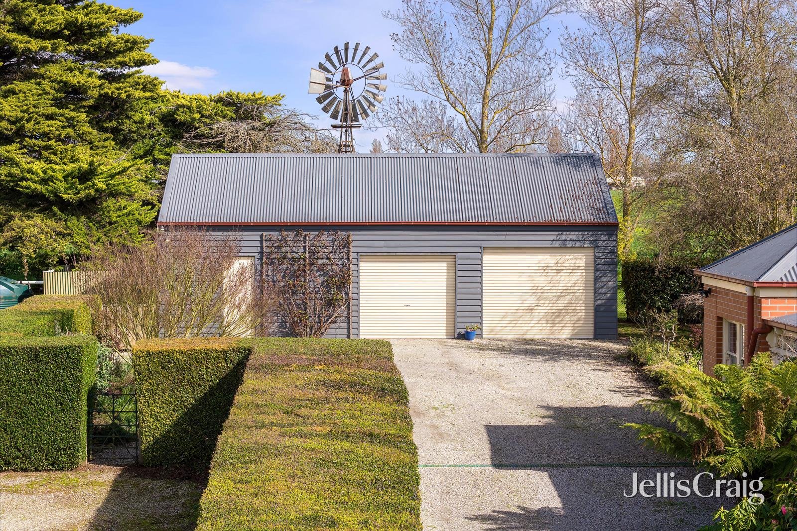 90 Whitehands Road, Weatherboard image 25