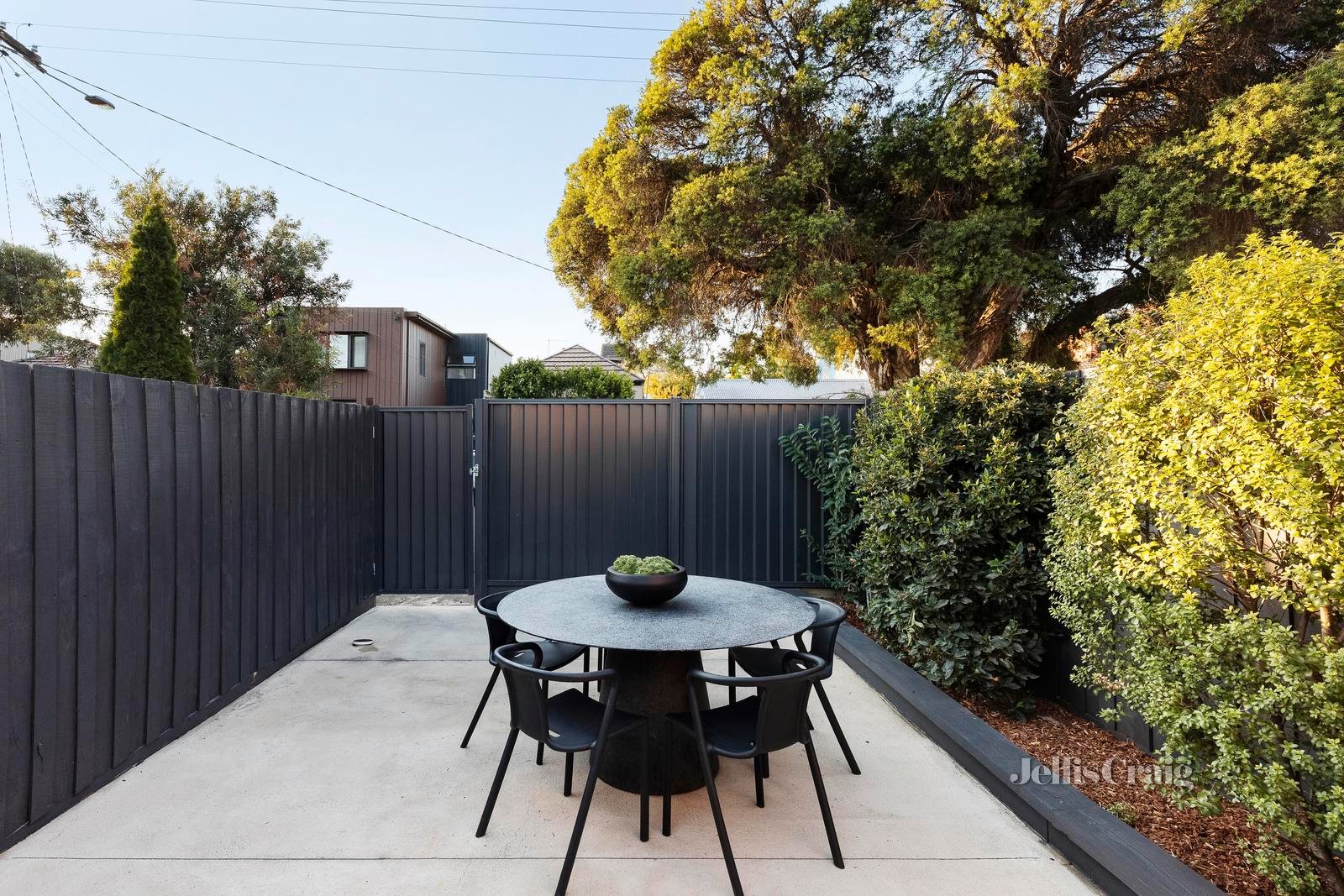 90 Wilson Street, Brunswick image 16