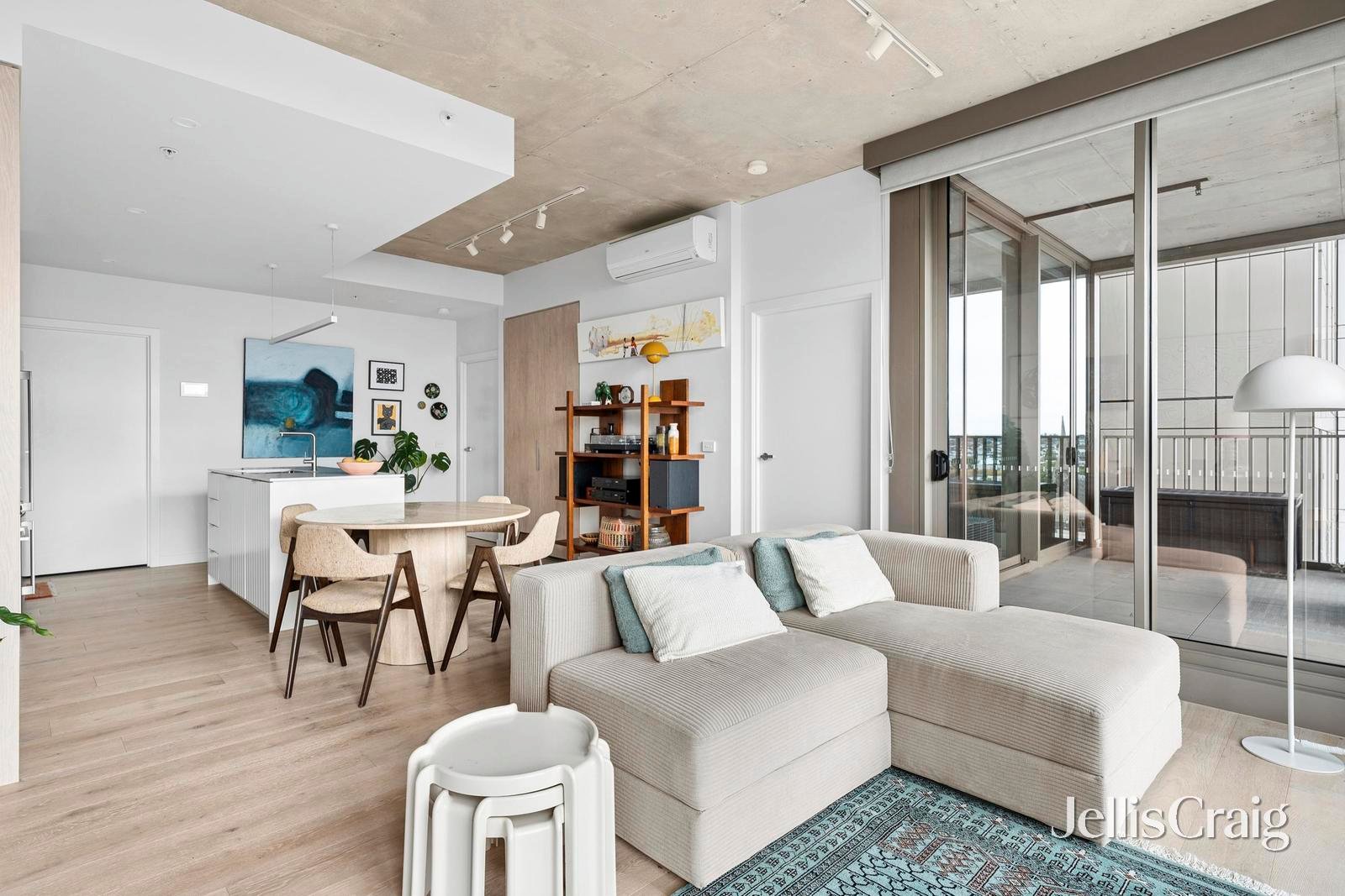 901/44 Ryrie Street, Geelong image 4