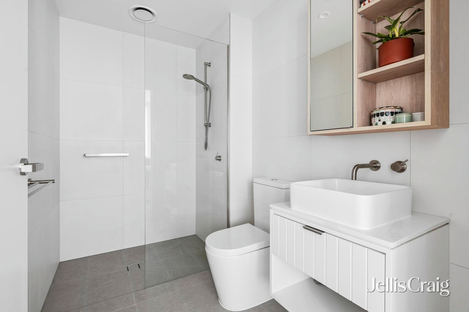 901/44 Ryrie Street, Geelong image 14