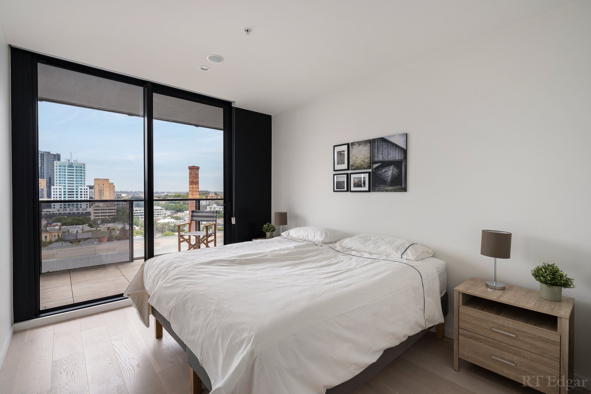 Property Gallery Thumbnail 7