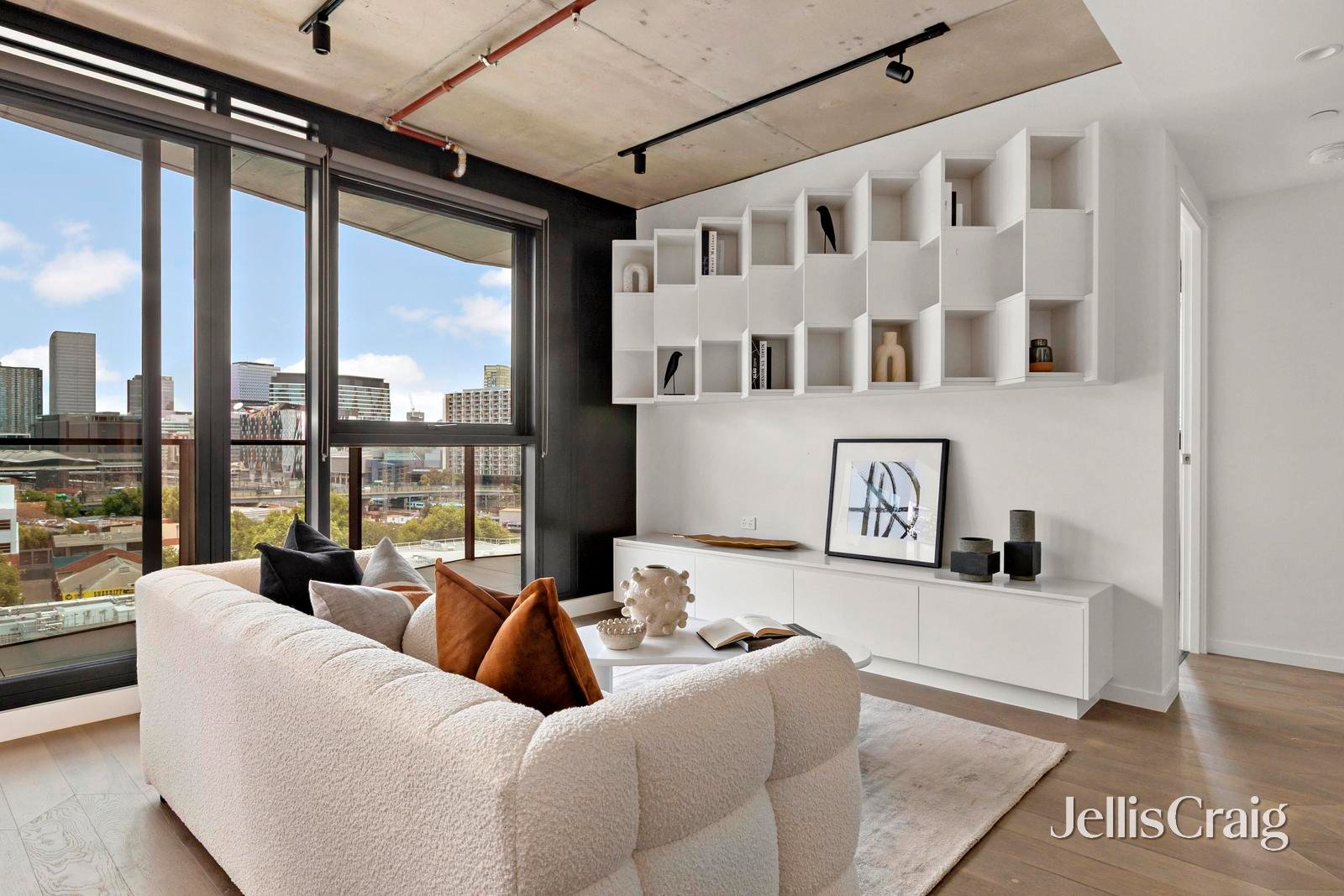 902/5 Wominjeka Walk, West&nbsp;Melbourne image 2