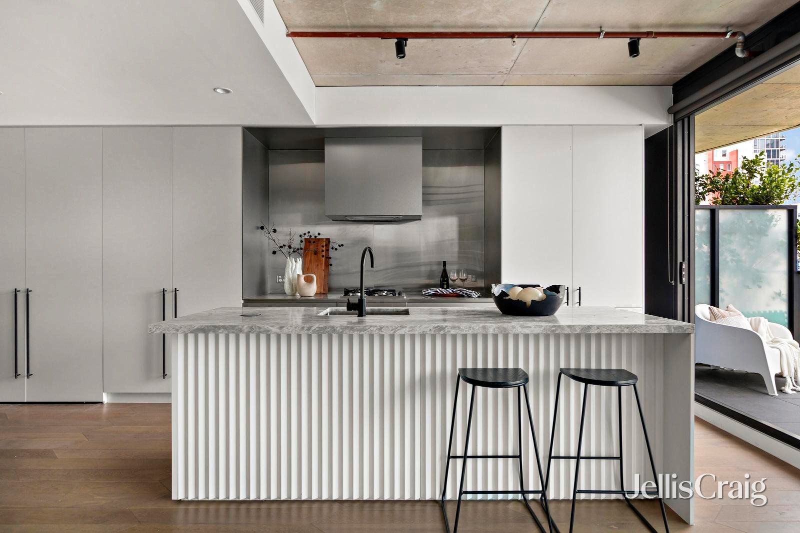 902/5 Wominjeka Walk, West&nbsp;Melbourne image 3