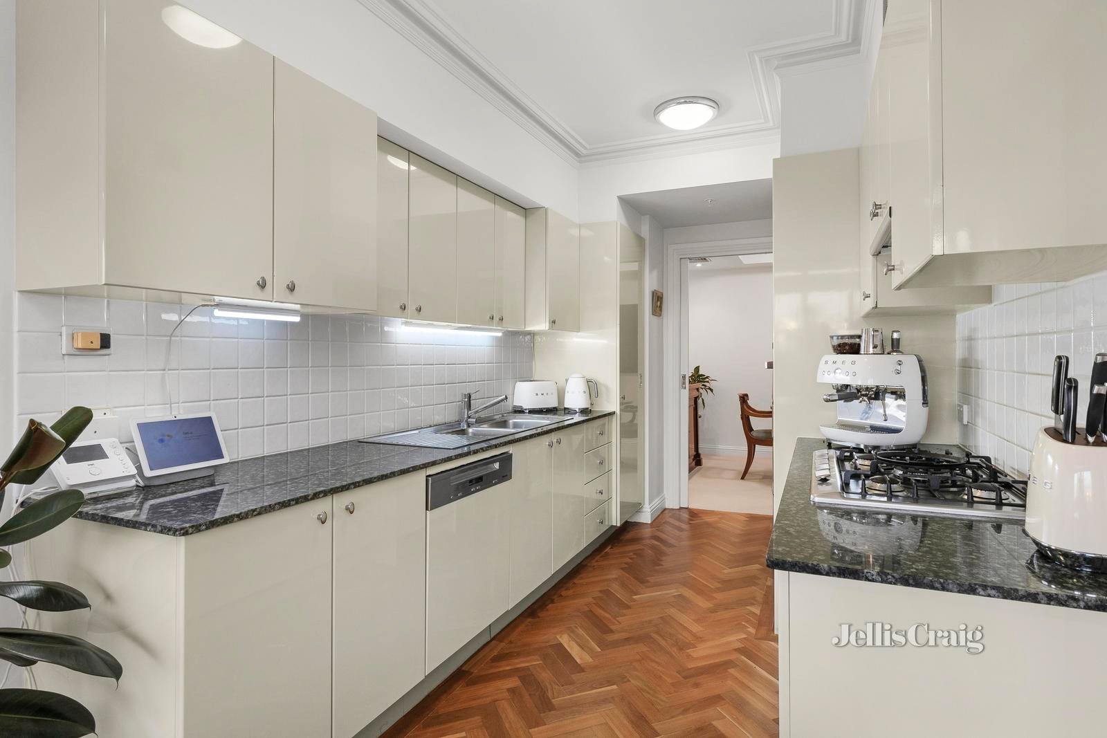 903/469 St Kilda Road, Melbourne image 7