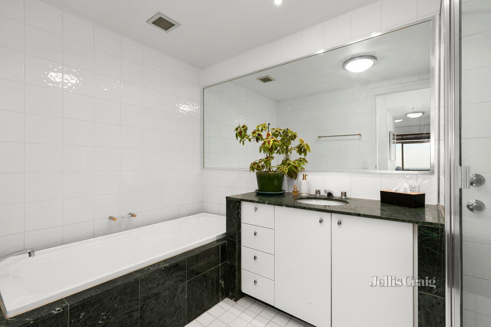 903/469 St Kilda Road, Melbourne image 9