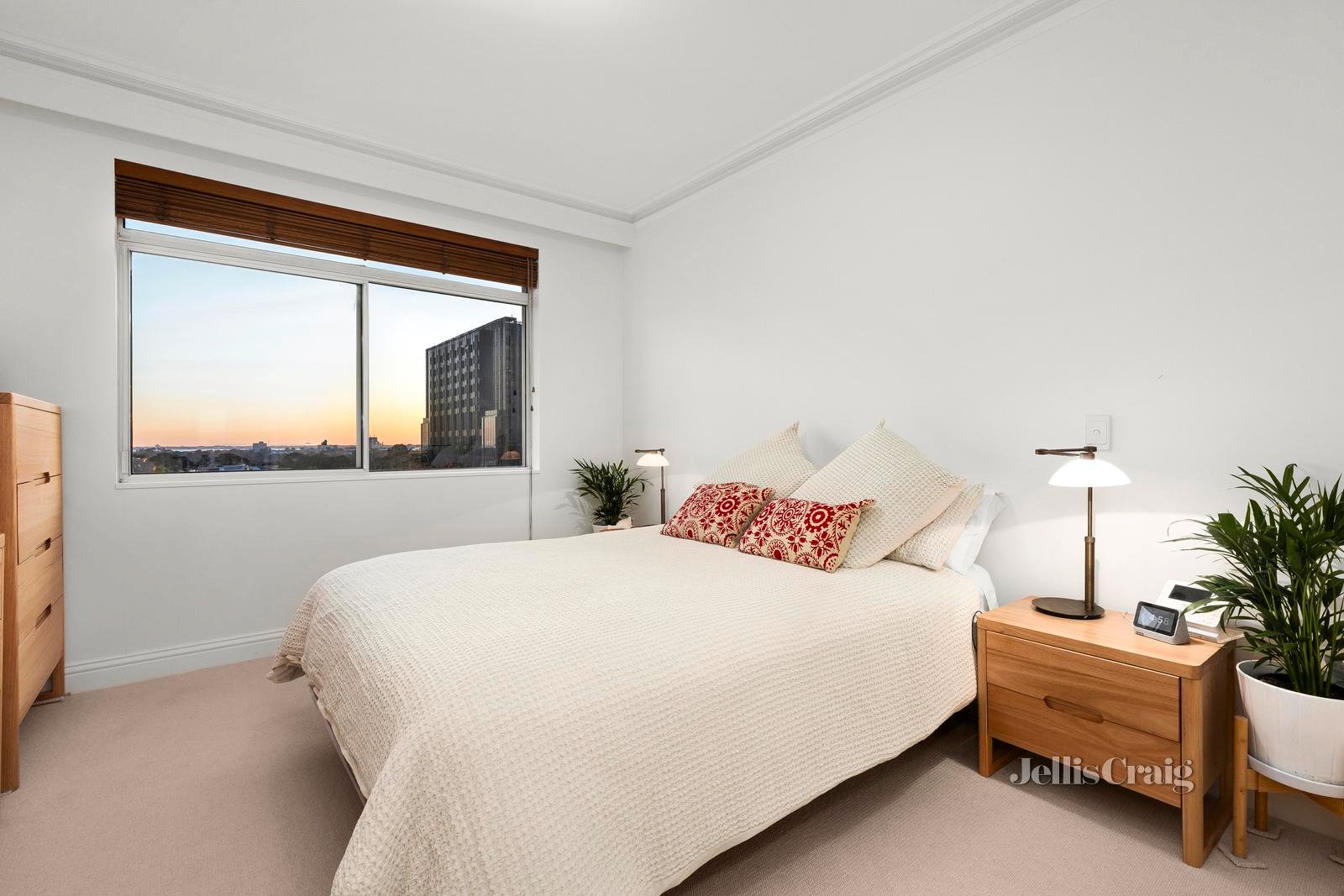 903/469 St Kilda Road, Melbourne image 10