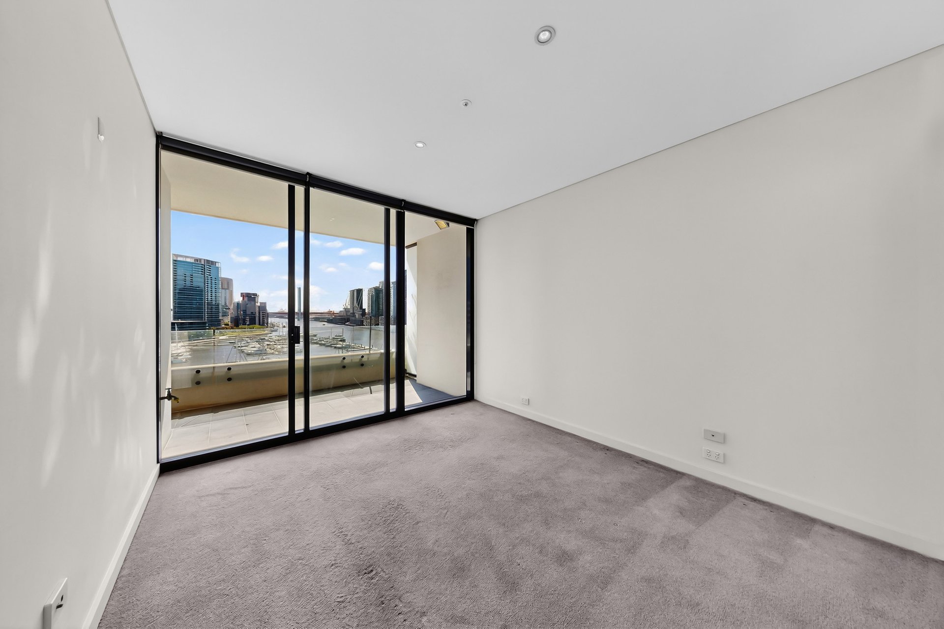 903/50 Lorimer Street, Docklands image 5