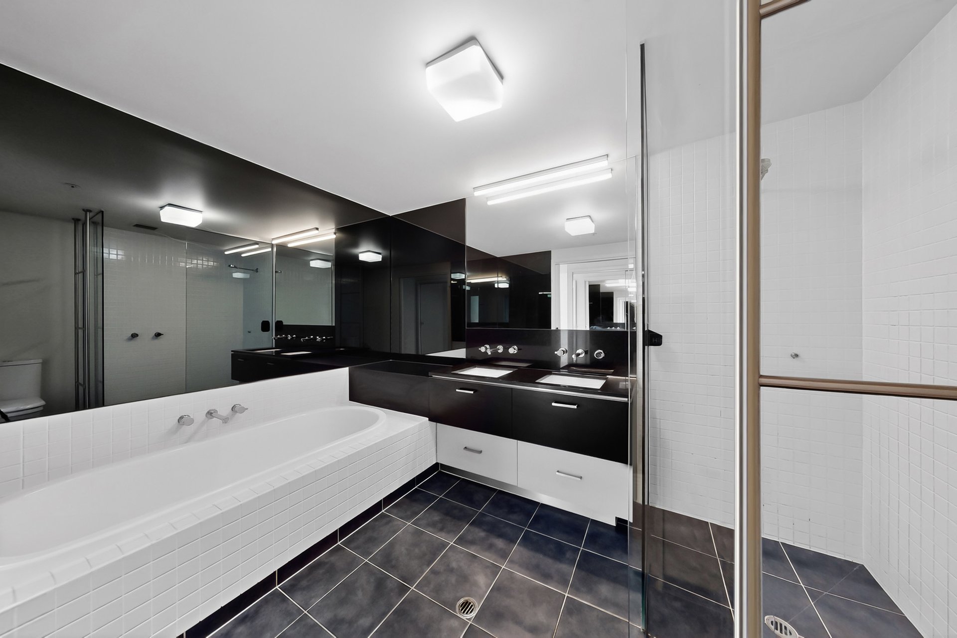 903/50 Lorimer Street, Docklands image 11