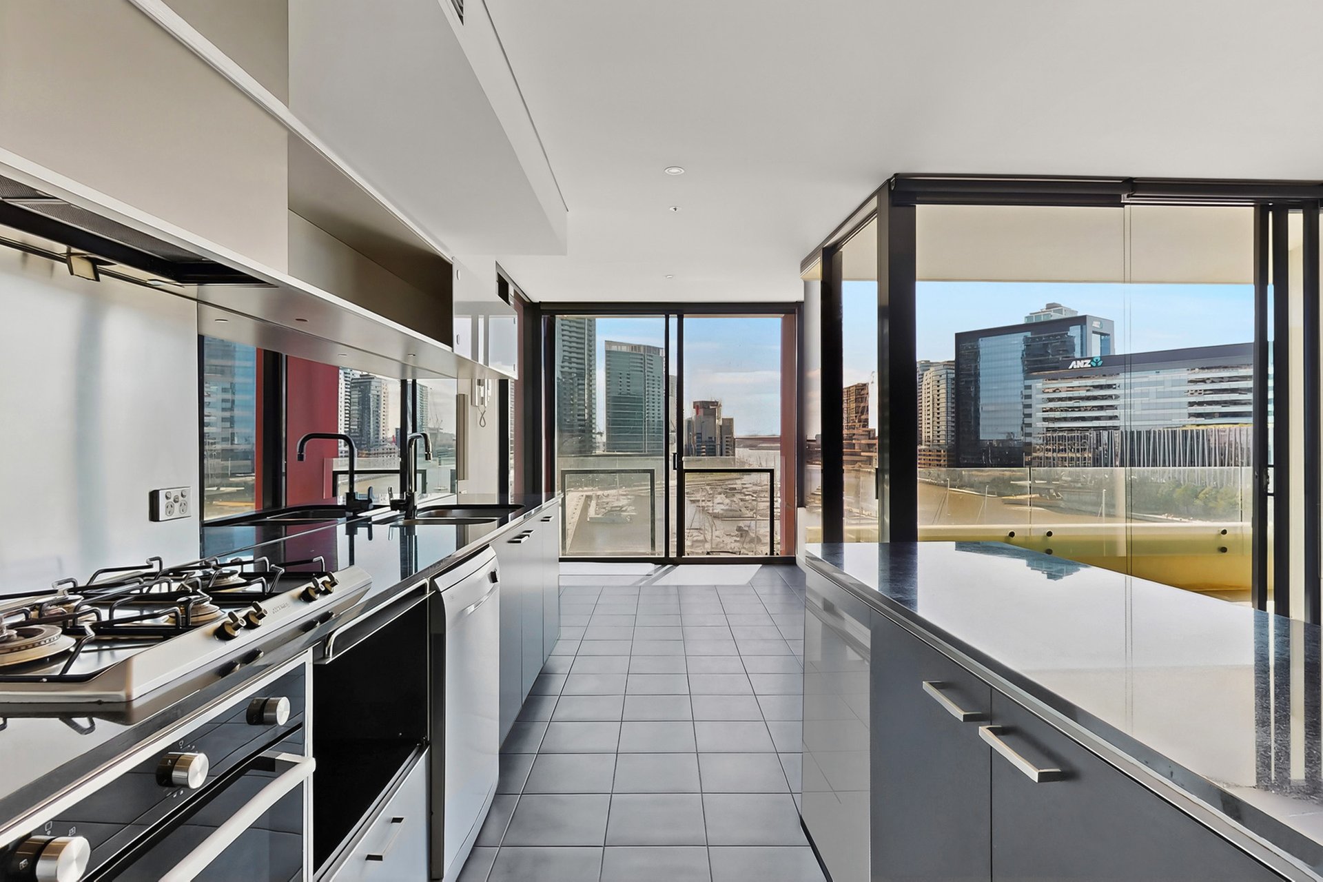 903/50 Lorimer Street, Docklands image 6
