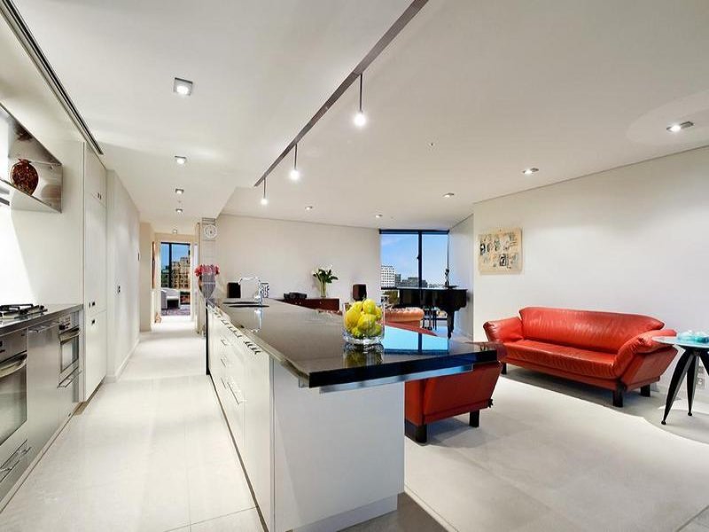 904/250 St Kilda Road, Melbourne image 3