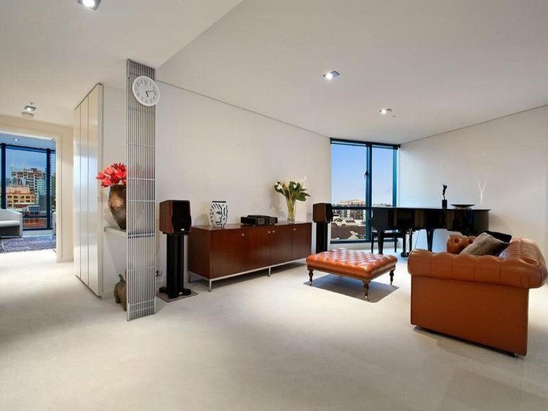 904/250 St Kilda Road, Melbourne image 4