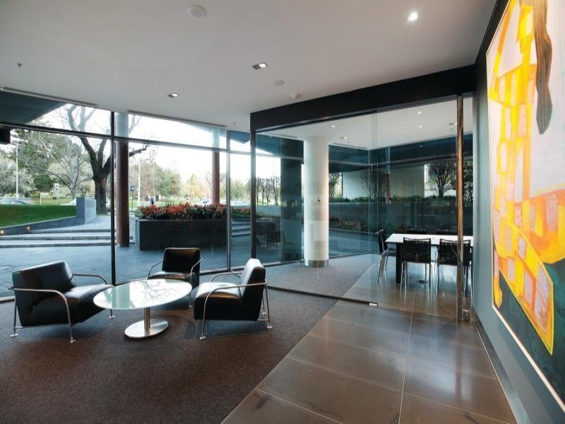 904/250 St Kilda Road, Melbourne image 15