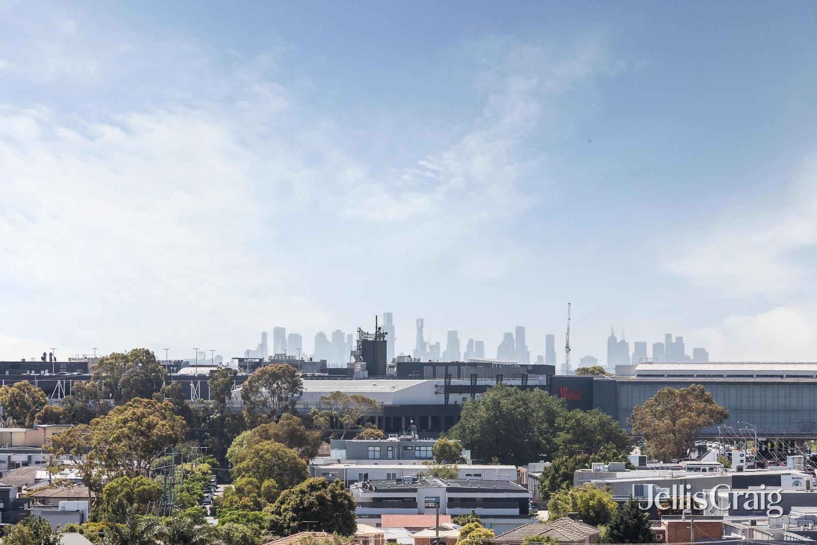 904/6 Railway Road, Cheltenham image 1