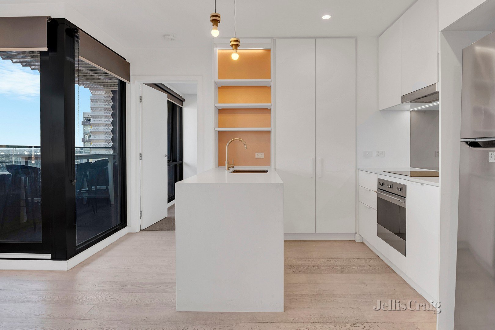 905/392 Spencer Street, West Melbourne image 4
