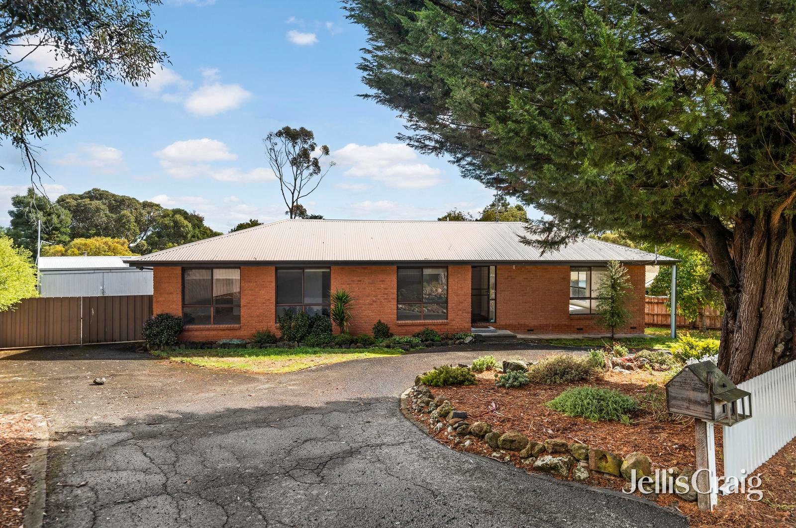 906 Fisken Street, Buninyong image 1