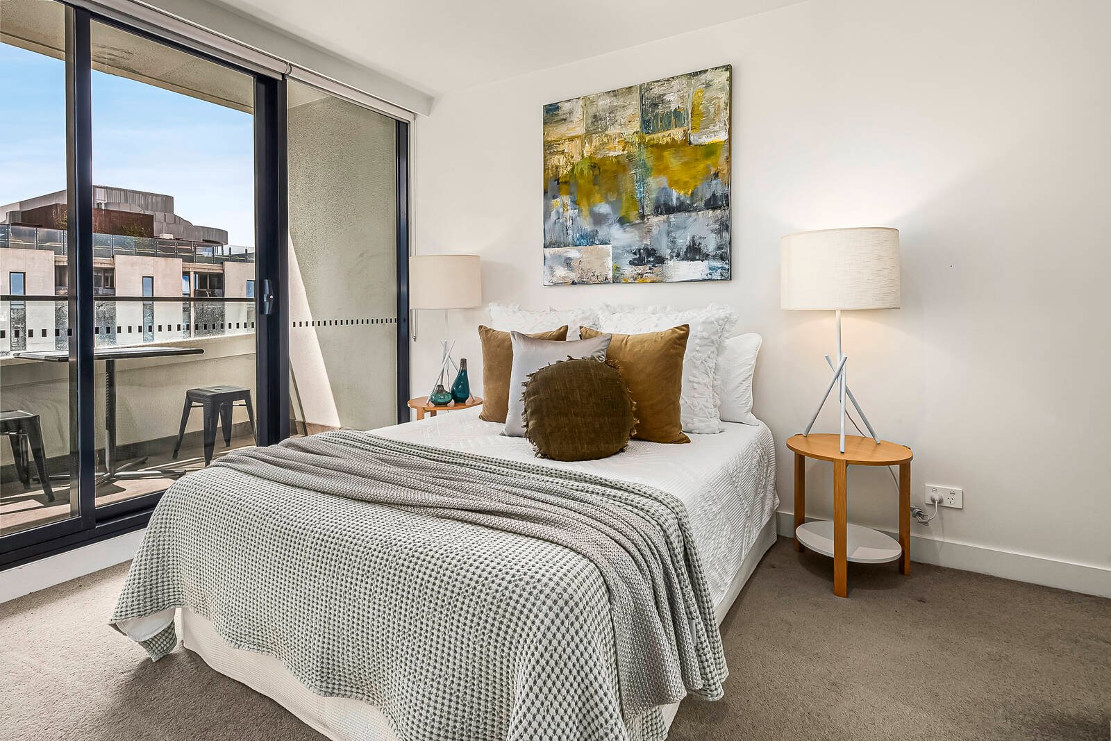 Property Gallery Thumbnail 9