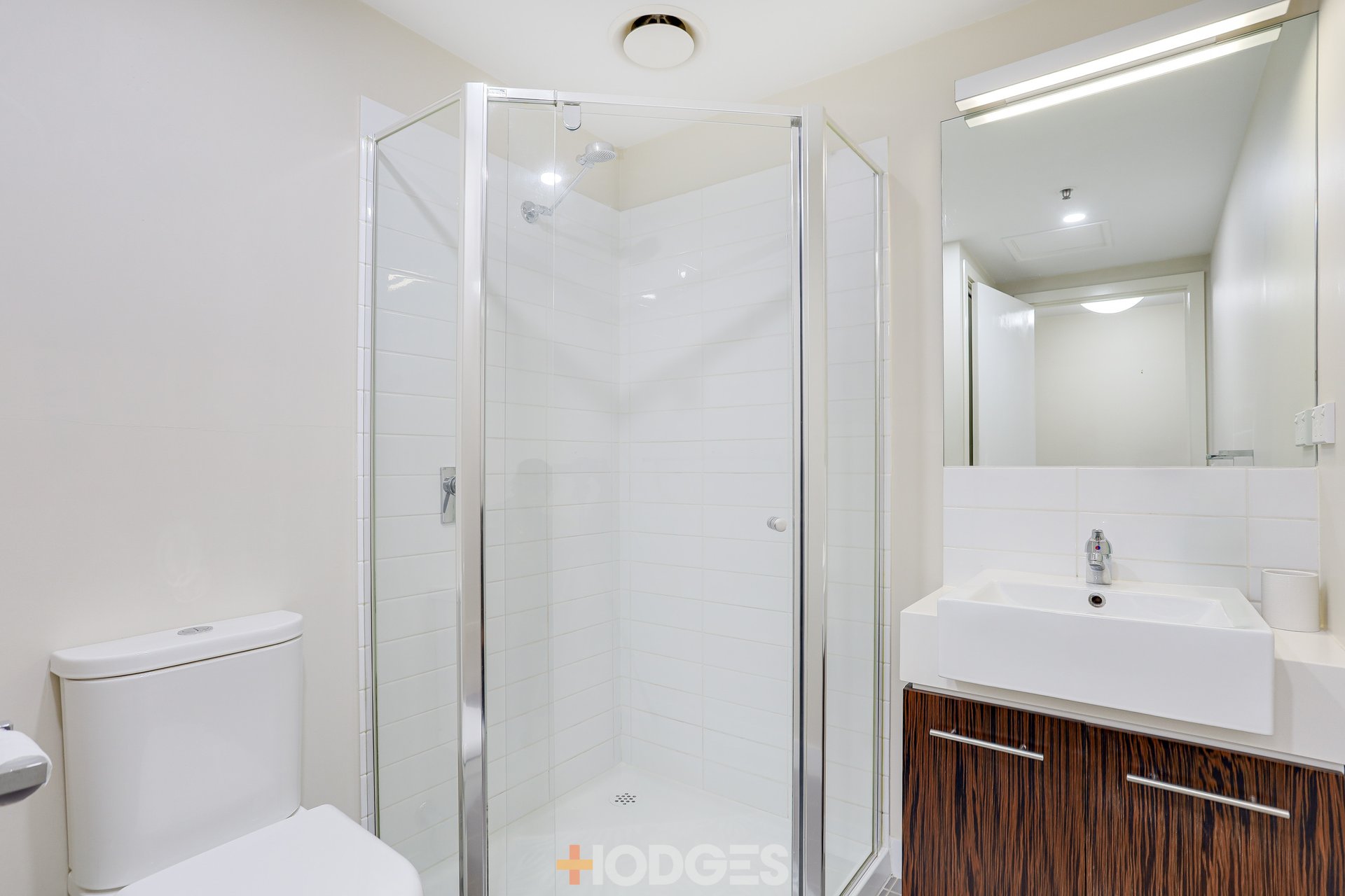 908 / 594 St Kilda Road Melbourne