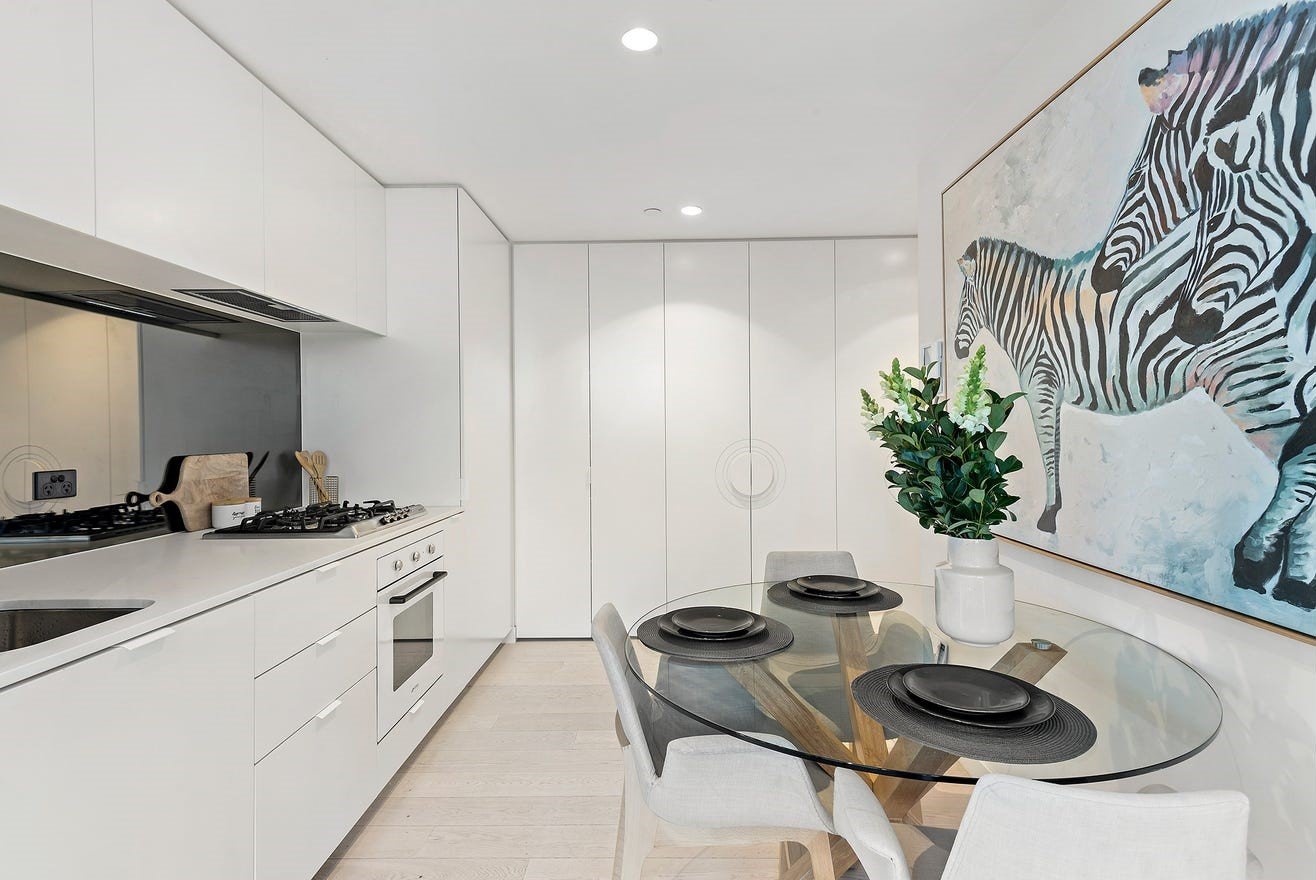 908/681 Chapel Street, South Yarra image 2