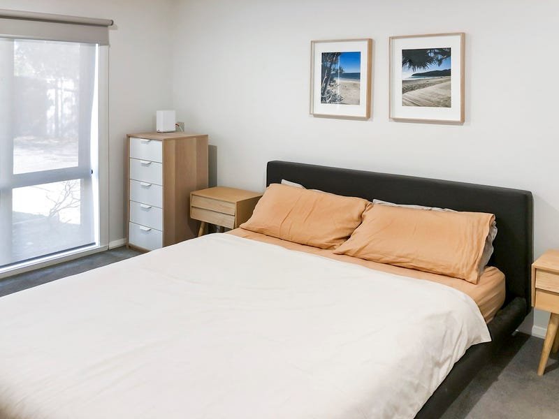 Property Gallery Thumbnail 8