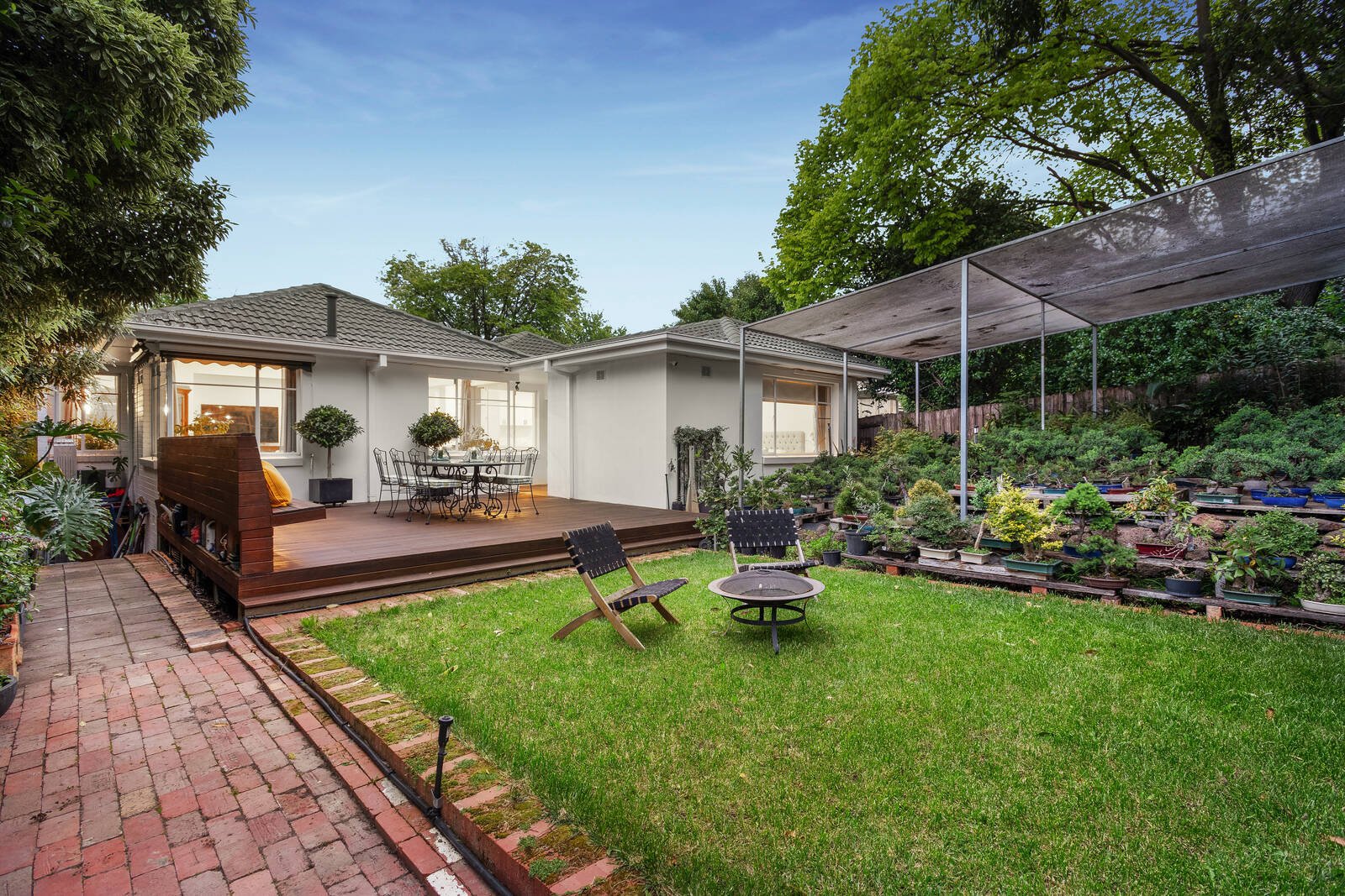 Property Gallery Thumbnail 11
