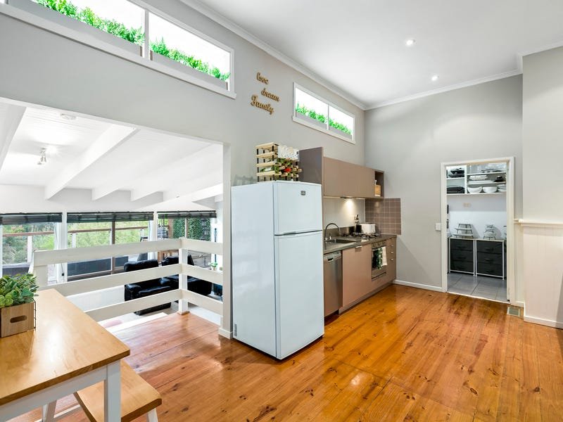 Property Gallery Thumbnail 3