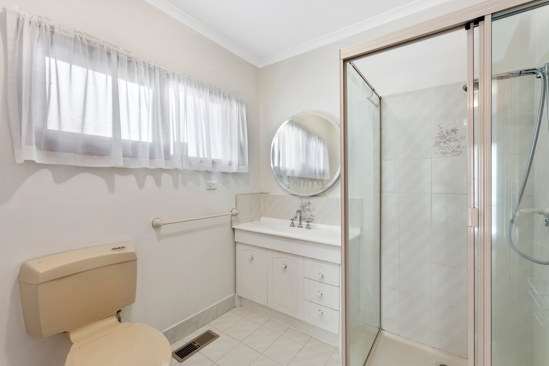 91 Herald Street, Cheltenham image 5