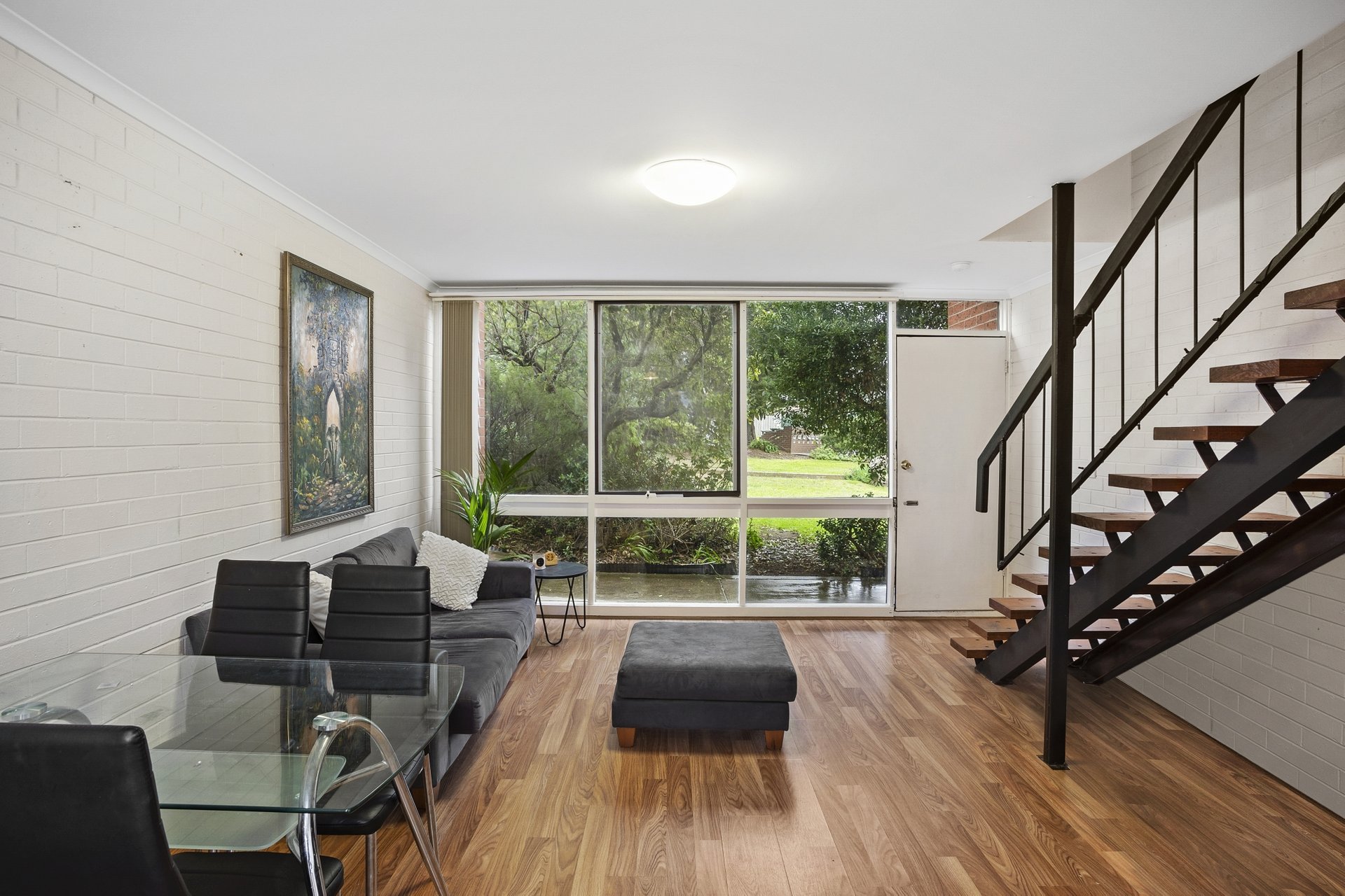 9/1 Holman Court, Breakwater image 3