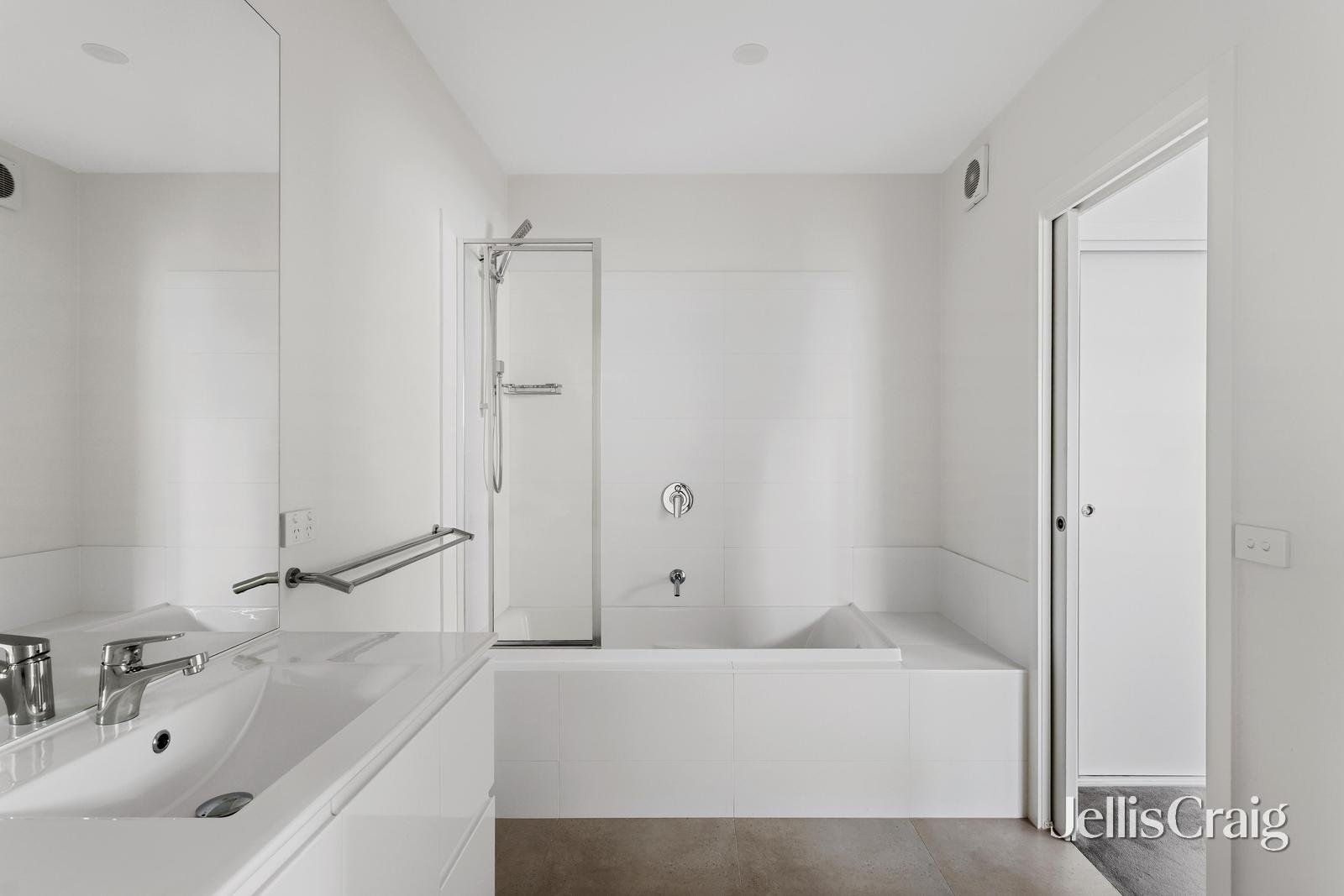 9/1 Latrobe Street, Cheltenham image 5