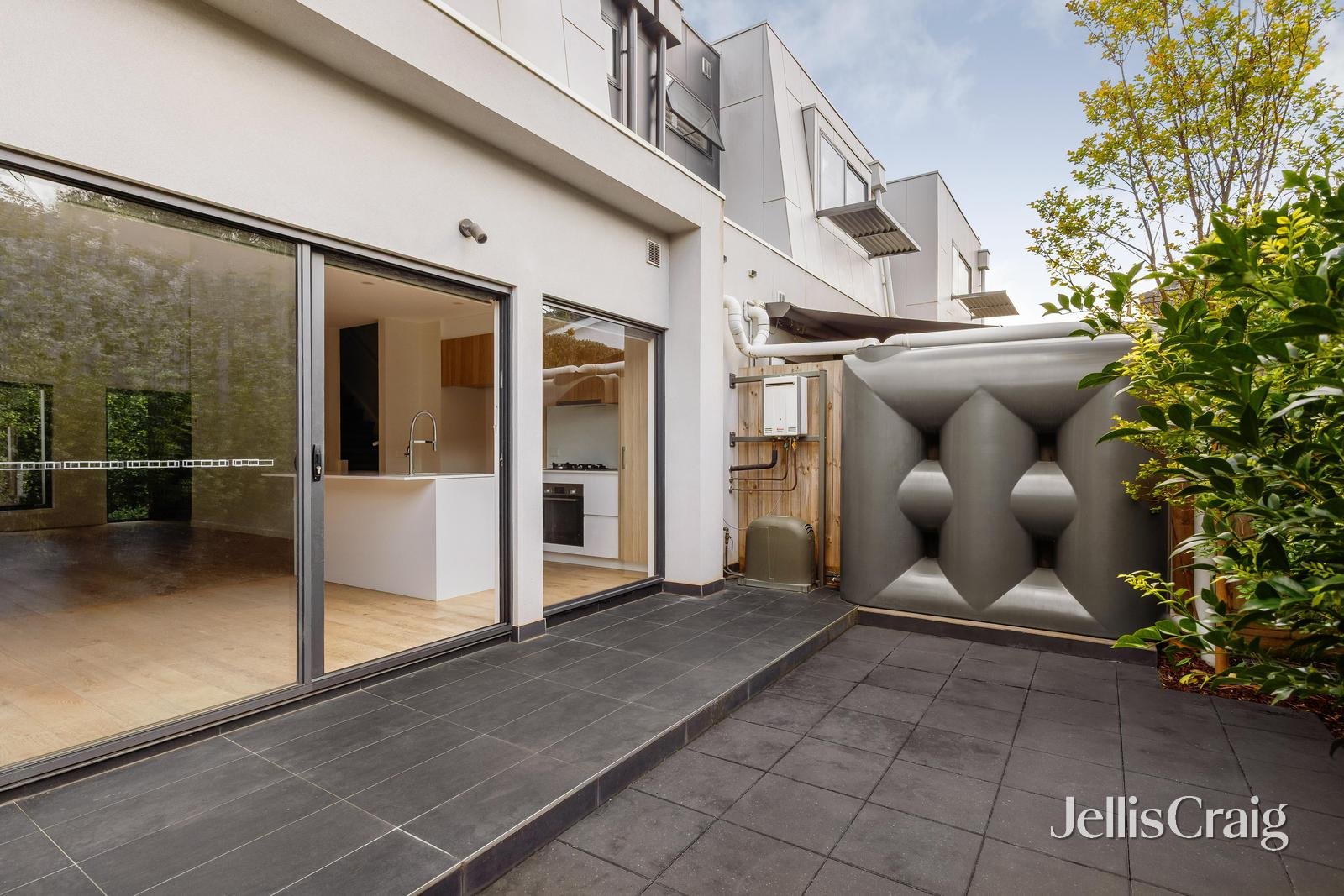 9/1 Latrobe Street, Cheltenham image 6
