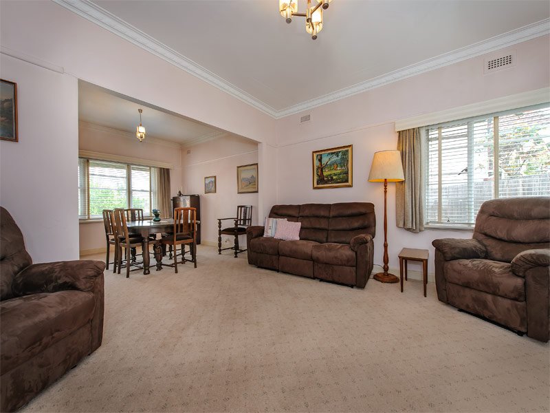 91 Nelson Road, Box Hill North image 2
