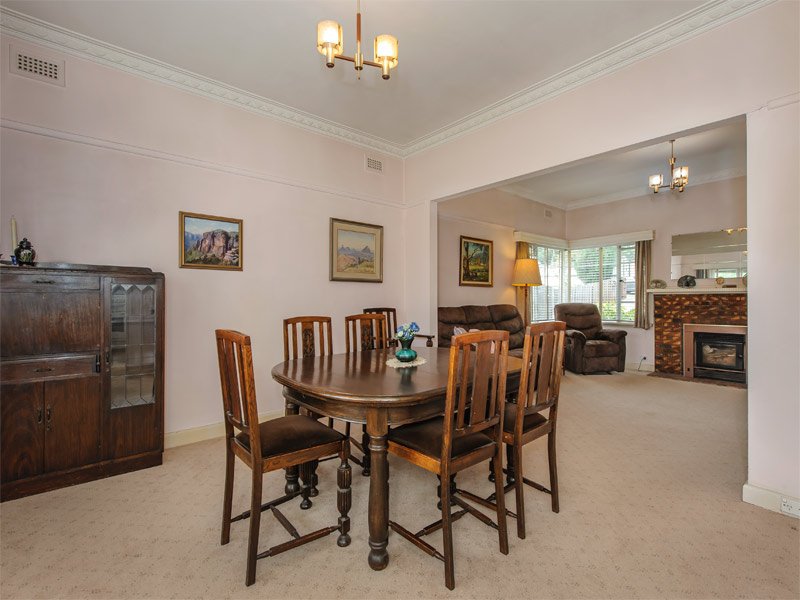 91 Nelson Road, Box Hill North image 4