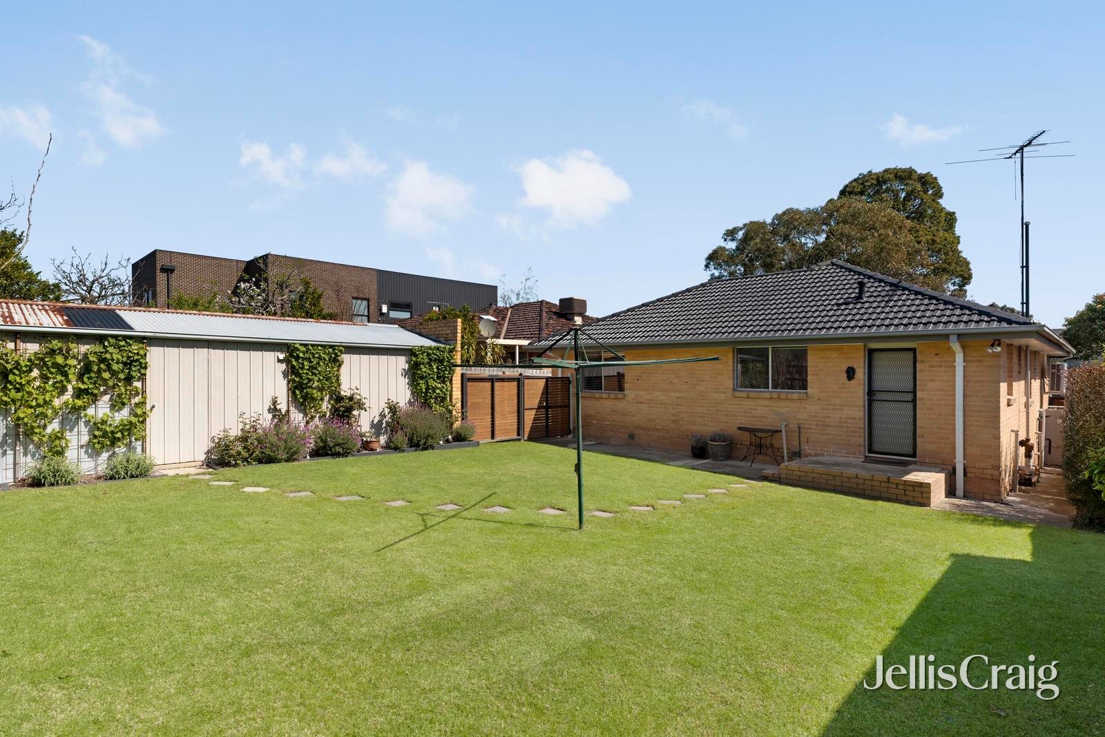 91 Osborne Avenue, Mount&nbsp;Waverley image 11