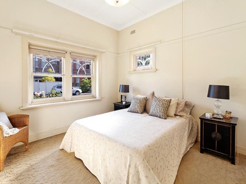 91 Oxley Road, Hawthorn image 5