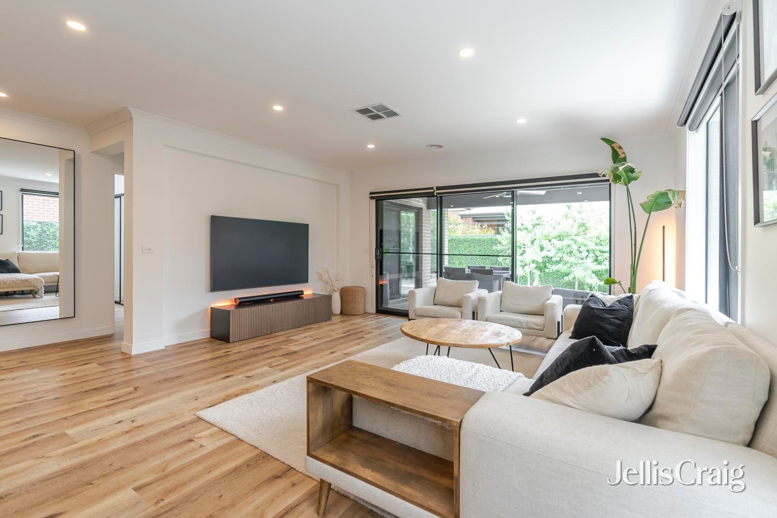 91 Positano Circuit, Berwick image 5