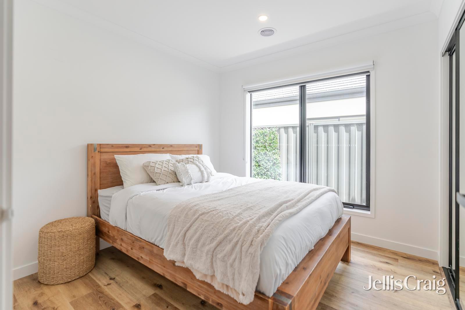 91 Positano Circuit, Berwick image 11