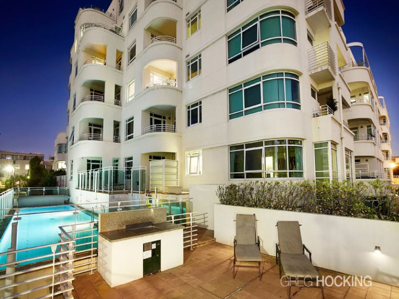 9/1 Seisman Place, Port Melbourne image 7