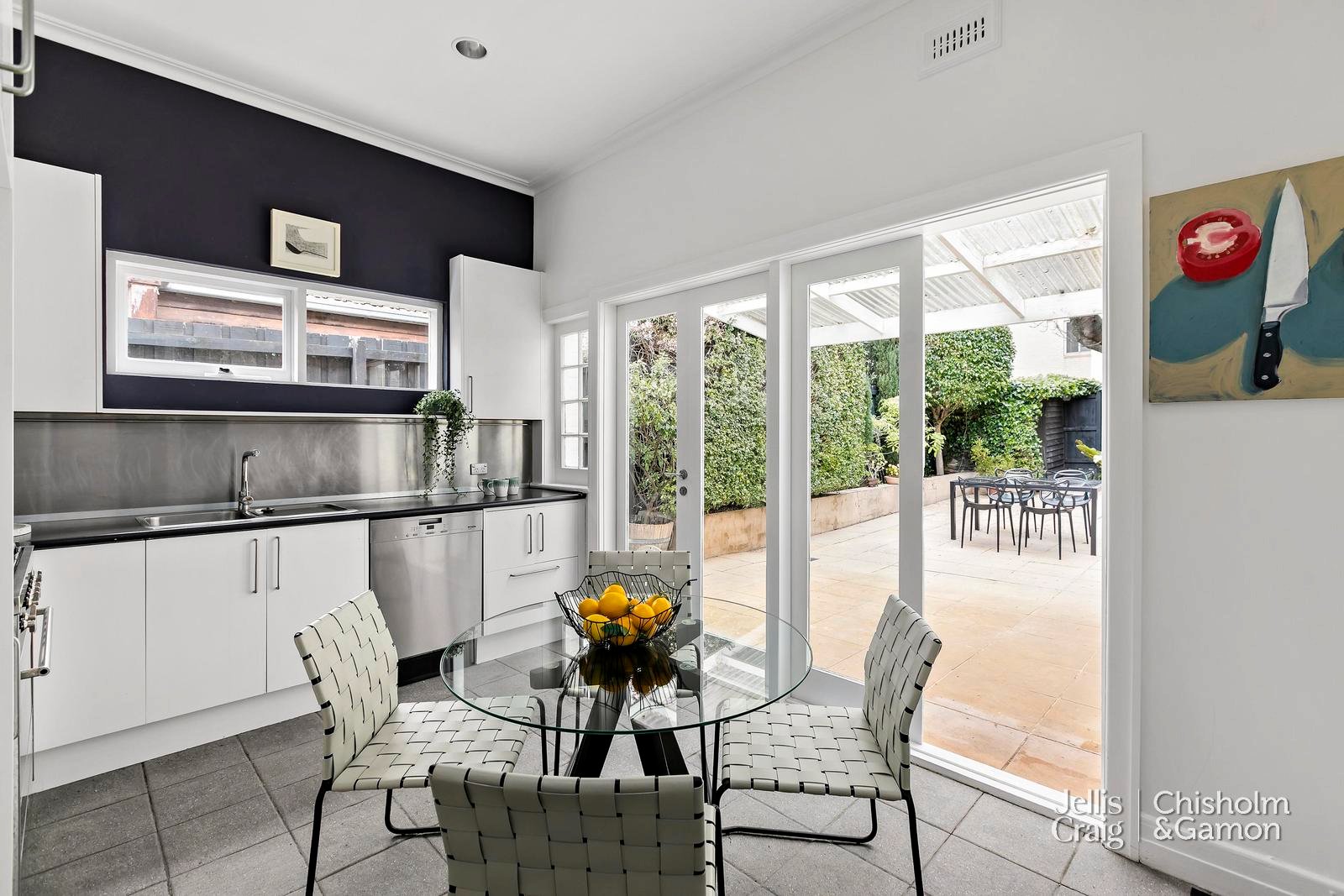 91 Spray Street, Elwood image 8