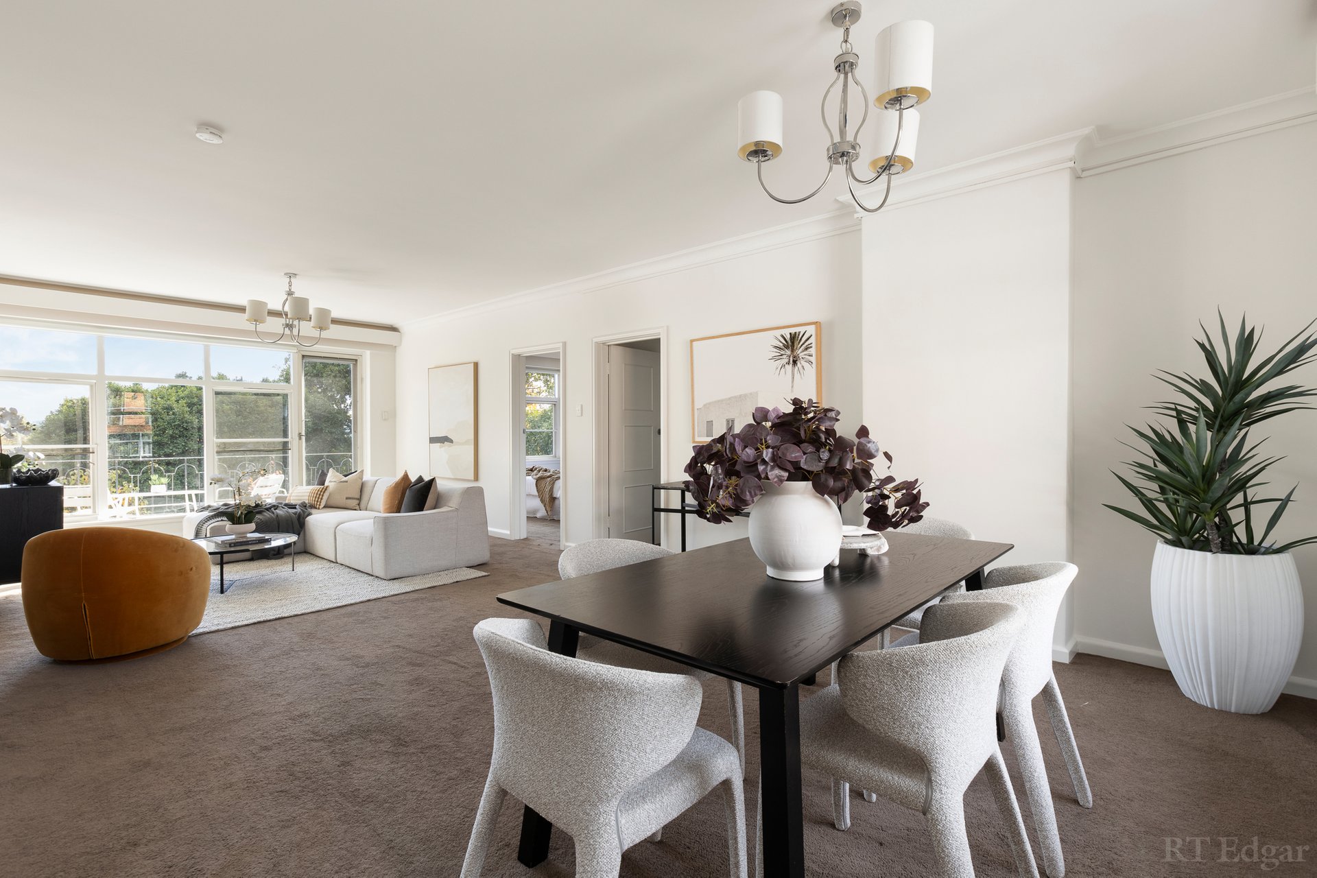 Property Gallery - Main Image