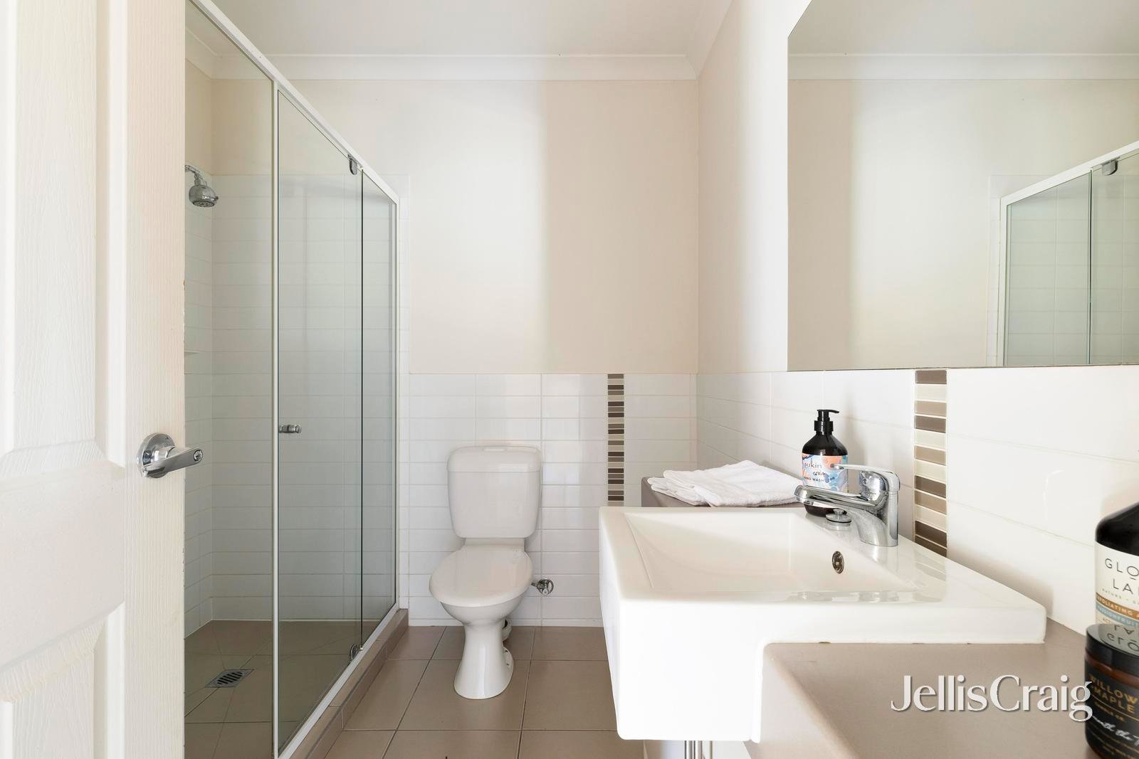 9/10-12 George Street, Reservoir image 6