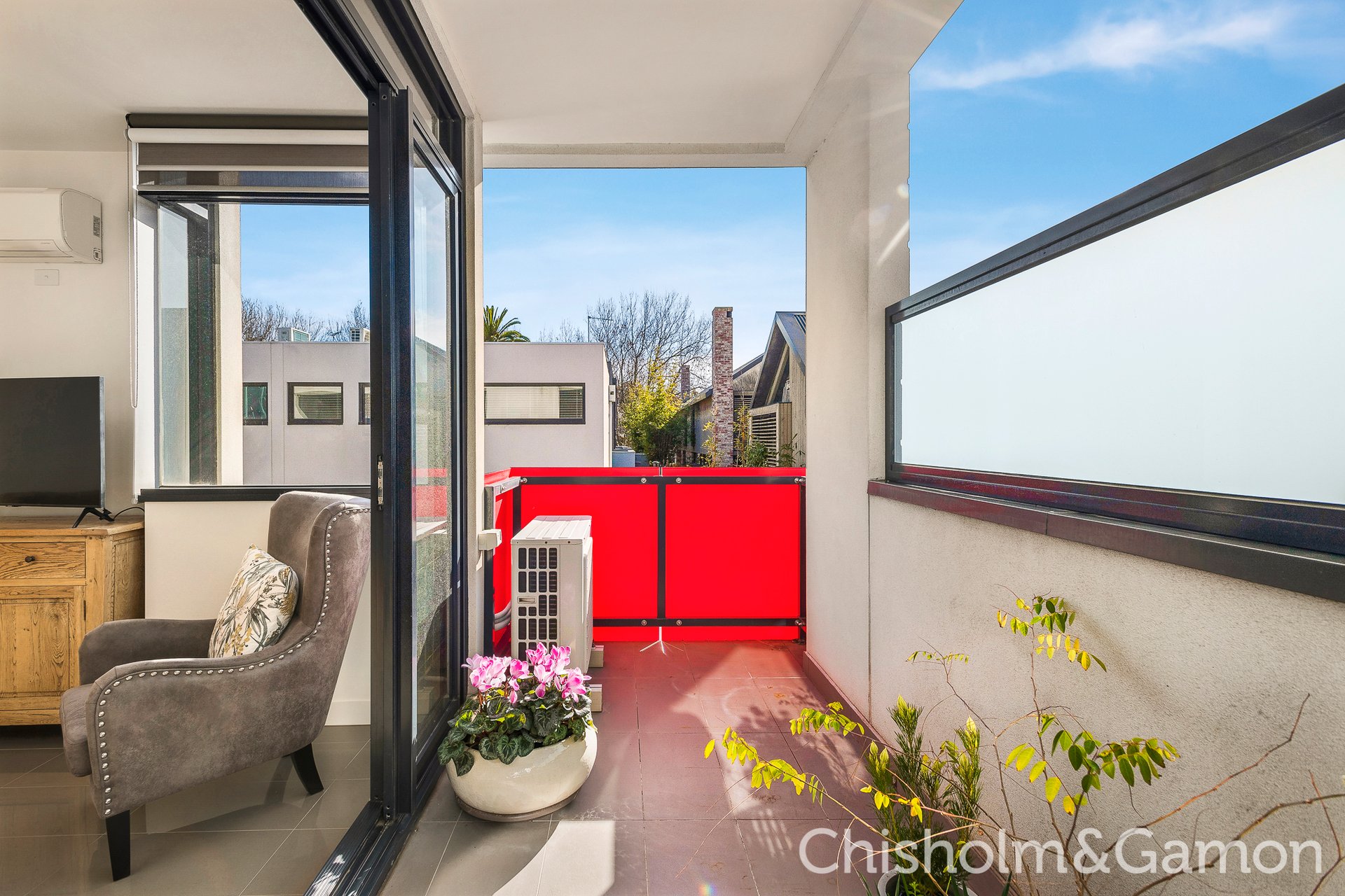 9/10 Docker Street, Elwood image 9