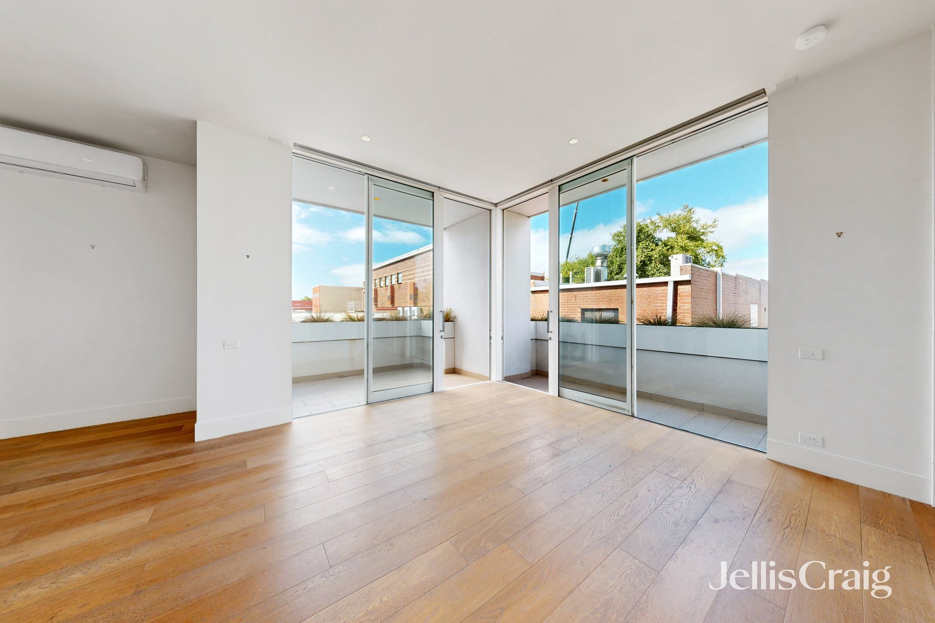 9/10 St Andrews Street, Brighton image 6